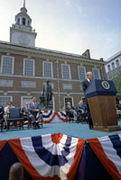 President Ford speaks at Independence Hall in a ceremonial event to mark the nation’s Bicentennial.  Philadelphia, Pennsylvania.   July 4, 1976.