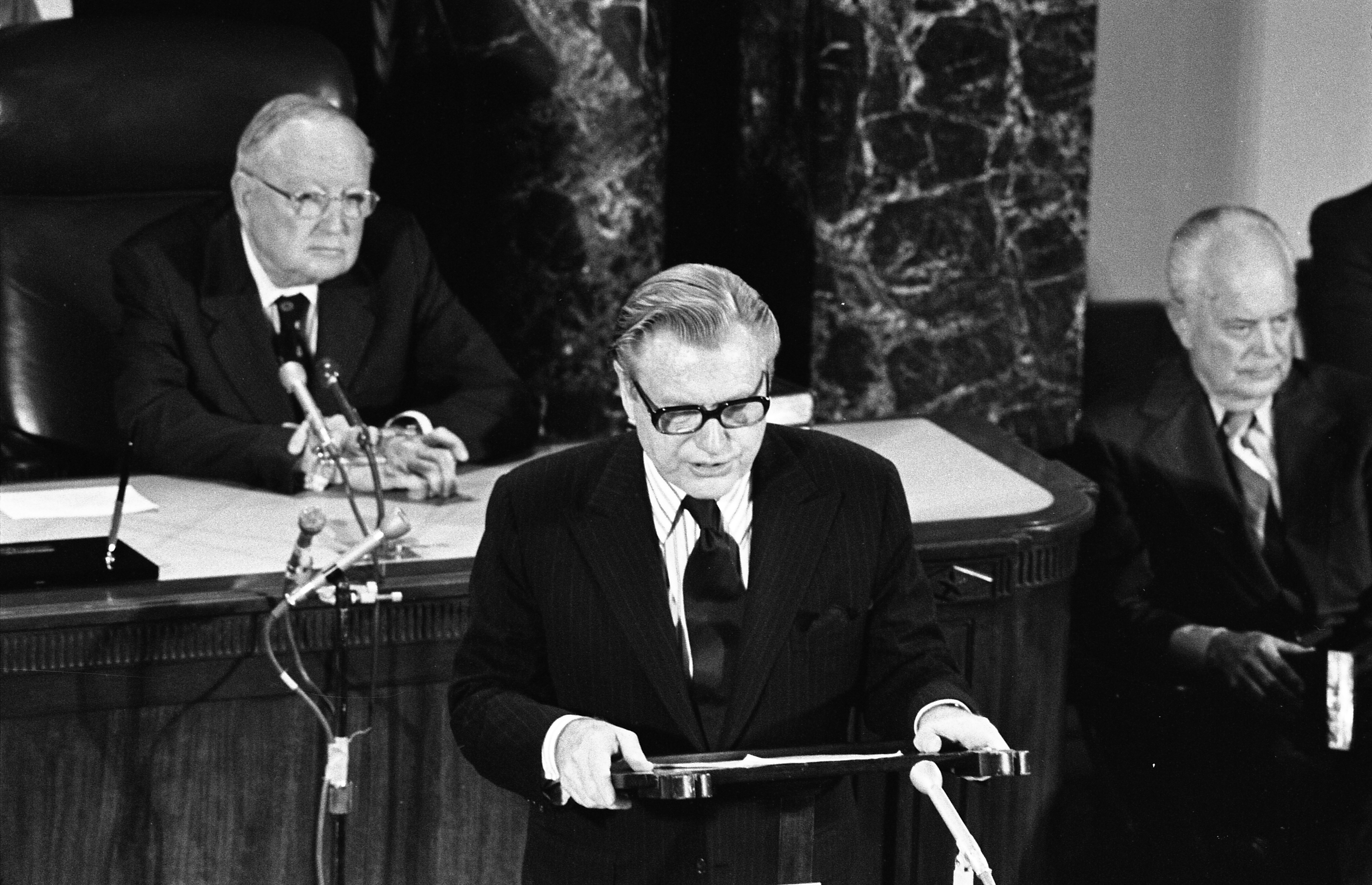Nelson Rockefeller addressing the joint assembly after being sworn in as Vice President.