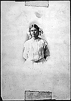 H0022-2. Dorothy Ayer Gardner. 1910. 