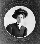 H0067-17. Hortense Neahr Bloomer, ca. age 25. 1907.