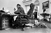 President Ford and his dog Liberty in the Oval Office