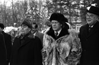 Ford, Brezhnev and aides depart after signing the joint communique