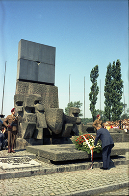 President Ford arranging a wreath placed at the Oswiecim (Auschwitz) International Monument at the site of Auschwitz concentration camp in Poland.  