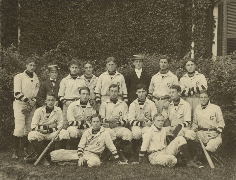 Roosevelt and baseball team